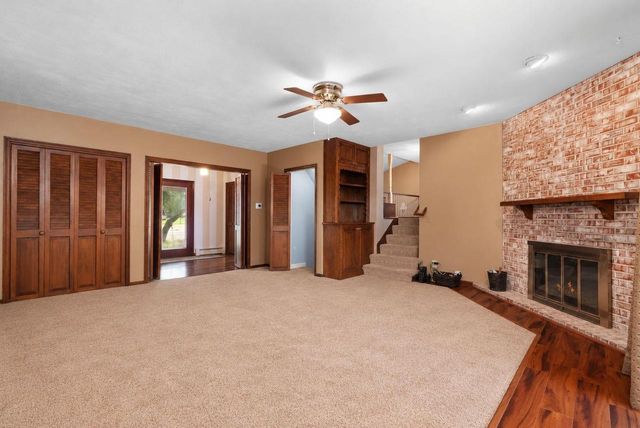 2105 Ruger Avenue, Janesville, WI 53545