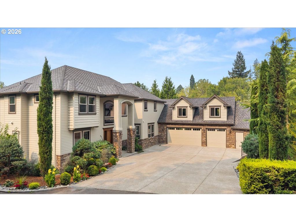 5716 Sw HAMILTON St, Portland, OR 97221