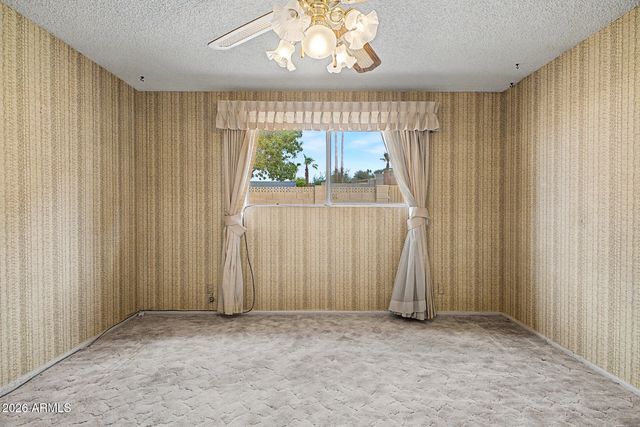 2302 E LINCOLN Circle, Phoenix, AZ 85016