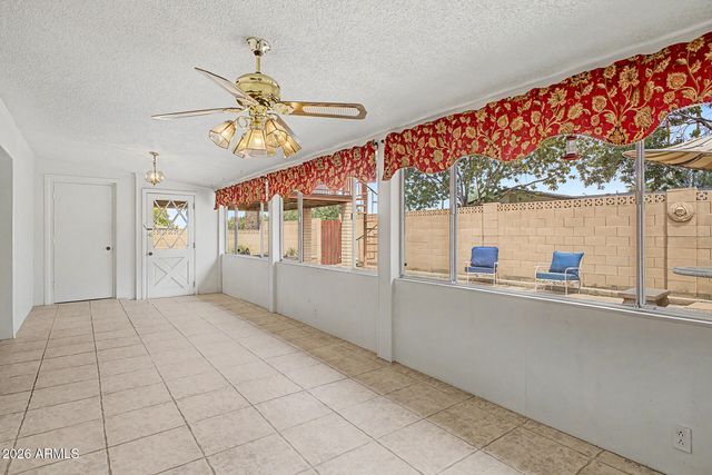 2302 E LINCOLN Circle, Phoenix, AZ 85016