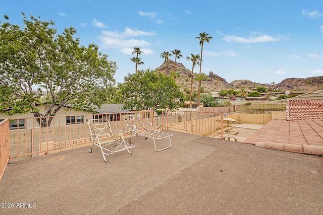 2302 E LINCOLN Circle, Phoenix, AZ 85016