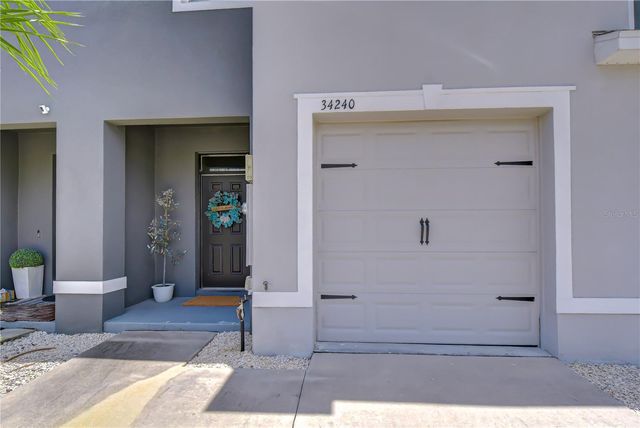 34240 REDWOOD DAWN LANE, Wesley Chapel, FL 33543