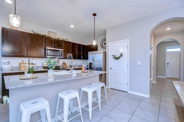 34240 REDWOOD DAWN LANE, Wesley Chapel, FL 33543
