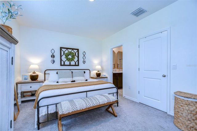 34240 REDWOOD DAWN LANE, Wesley Chapel, FL 33543