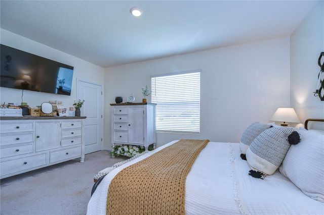 34240 REDWOOD DAWN LANE, Wesley Chapel, FL 33543