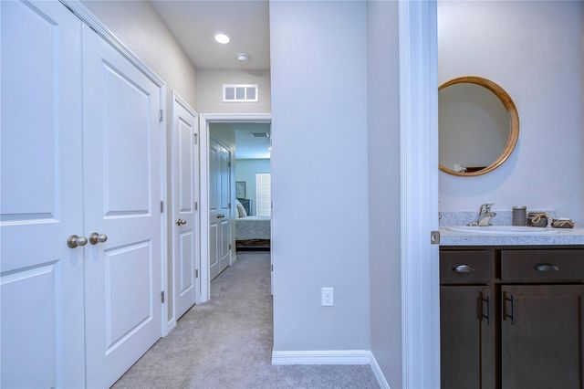34240 REDWOOD DAWN LANE, Wesley Chapel, FL 33543