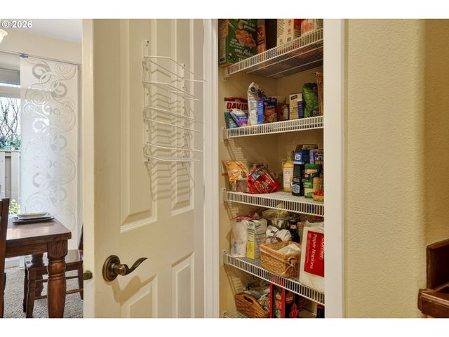 4949 Sw 141ST Ave, Beaverton, OR 97005