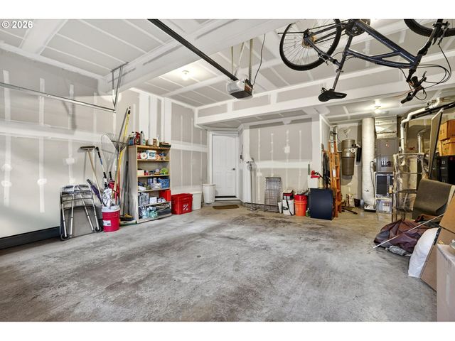 4949 Sw 141ST Ave, Beaverton, OR 97005