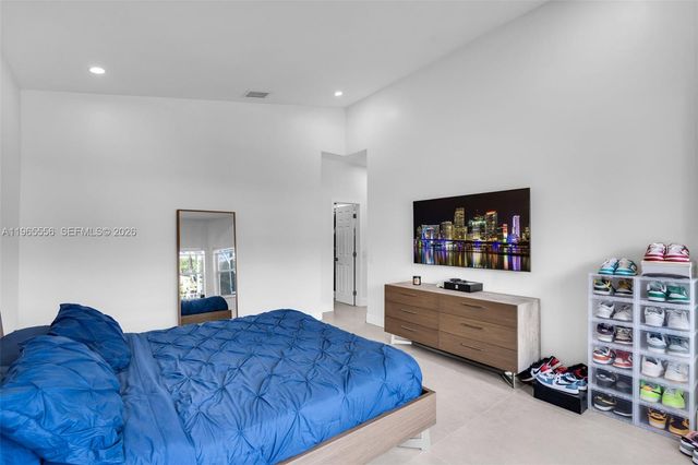 4015 NW 62nd Dr, Coconut Creek, FL 33073