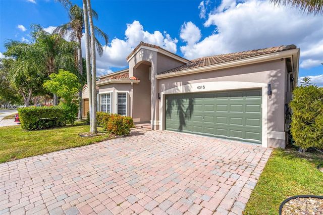 4015 NW 62nd Dr, Coconut Creek, FL 33073