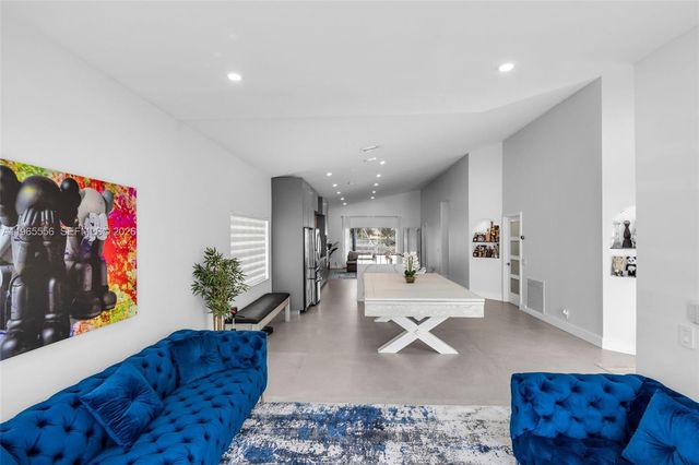 4015 NW 62nd Dr, Coconut Creek, FL 33073