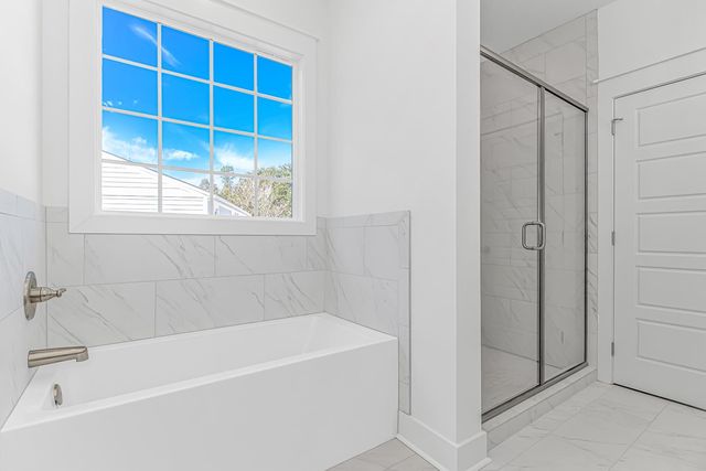 16 Love Ln., Pawleys Island, SC 29585