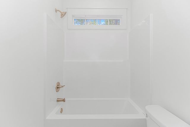 16 Love Ln., Pawleys Island, SC 29585