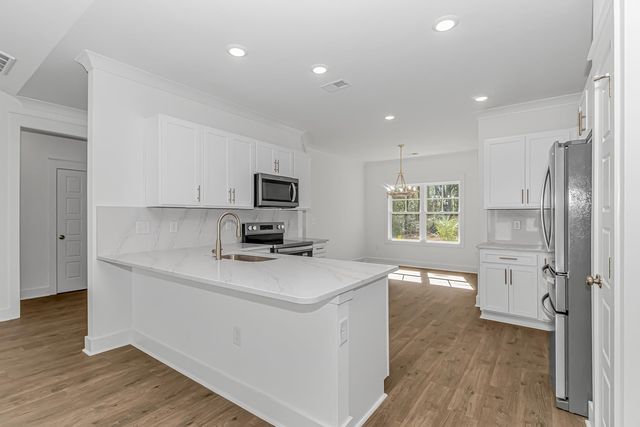 16 Love Ln., Pawleys Island, SC 29585