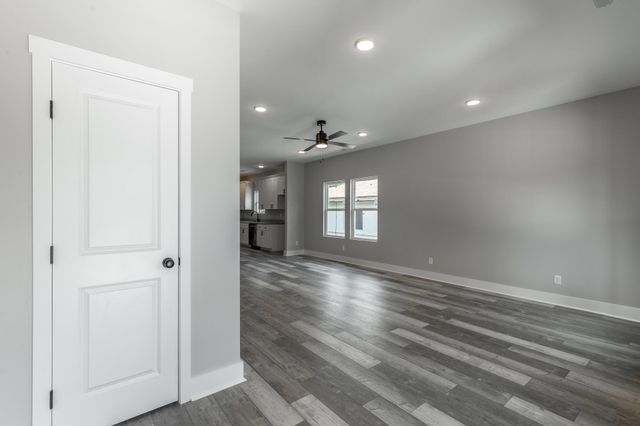 4229 Quinn Adams Street, Chattanooga, TN 37410