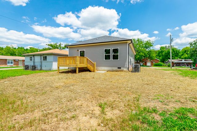 4229 Quinn Adams Street, Chattanooga, TN 37410