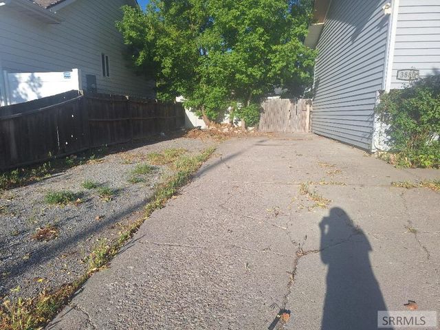 3880 Henderson Lane, Pocatello, ID 83201