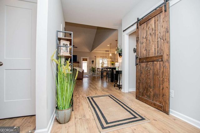 104 Kingston Circle, Carrollton, GA 30117