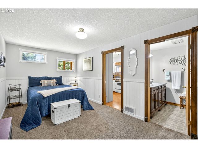 19345 S ROCKNEY Rd, Colton, OR 97017