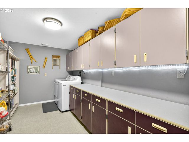 19345 S ROCKNEY Rd, Colton, OR 97017