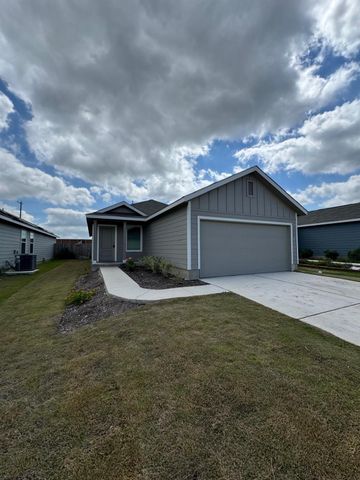 128 Burt Rainey LN, Jarrell, TX 76537