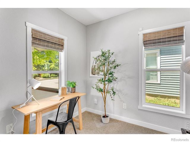 204 N Jefferson Avenue, Loveland, CO 80537