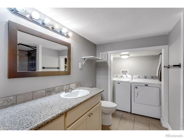 204 N Jefferson Avenue, Loveland, CO 80537