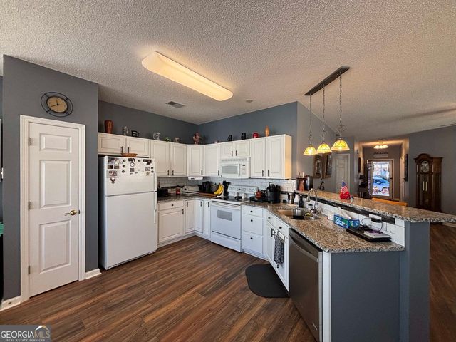 611 Wild Rose Court, Mcdonough, GA 30253