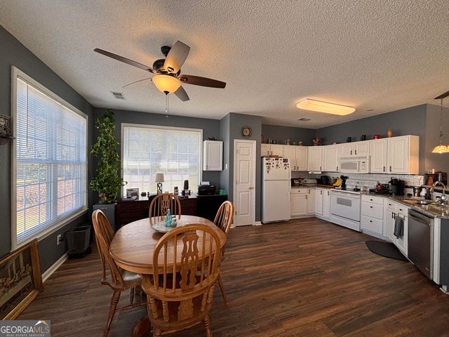 611 Wild Rose Court, Mcdonough, GA 30253