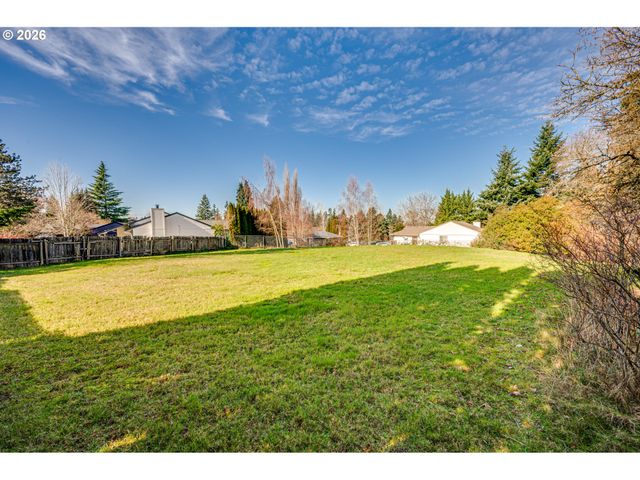 Nw 3rd Ct, Vancouver, WA 98685