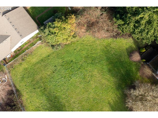 Nw 3rd Ct, Vancouver, WA 98685