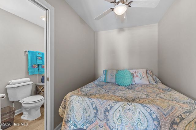 2401 W Fort Macon Road 136, Atlantic Beach, NC 28512