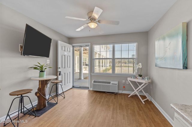 2401 W Fort Macon Road 136, Atlantic Beach, NC 28512