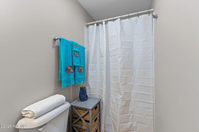 2401 W Fort Macon Road 136, Atlantic Beach, NC 28512