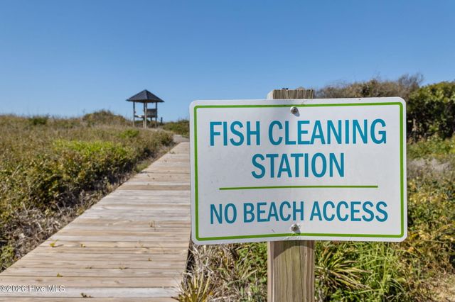 2401 W Fort Macon Road 136, Atlantic Beach, NC 28512