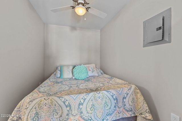 2401 W Fort Macon Road 136, Atlantic Beach, NC 28512