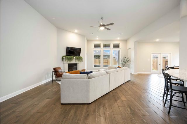 15719 Dunbar Ridge Drive, Cypress, TX 77429