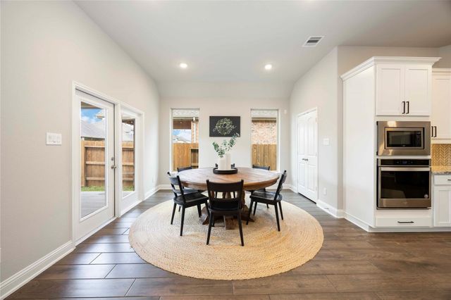15719 Dunbar Ridge Drive, Cypress, TX 77429