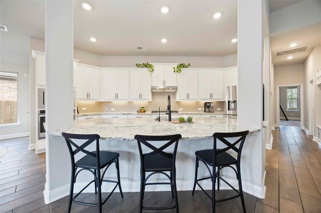 15719 Dunbar Ridge Drive, Cypress, TX 77429