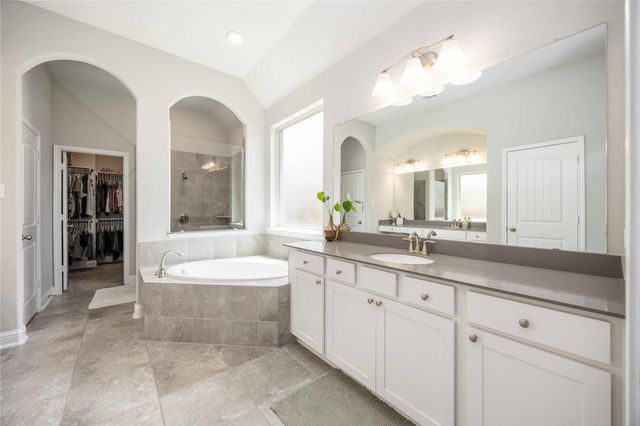 15719 Dunbar Ridge Drive, Cypress, TX 77429