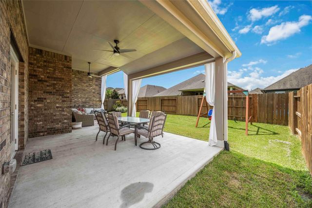15719 Dunbar Ridge Drive, Cypress, TX 77429