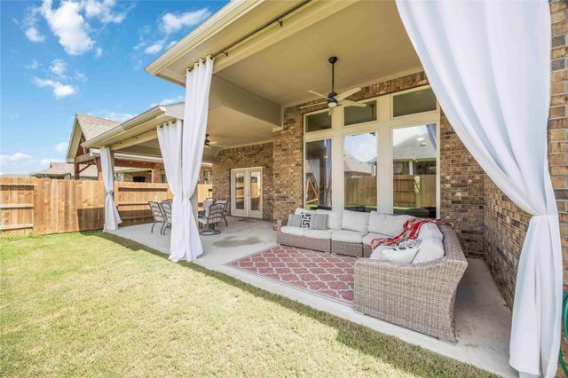 15719 Dunbar Ridge Drive, Cypress, TX 77429