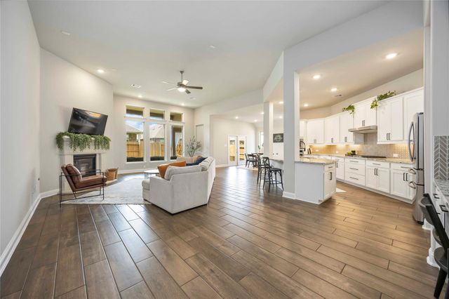 15719 Dunbar Ridge Drive, Cypress, TX 77429