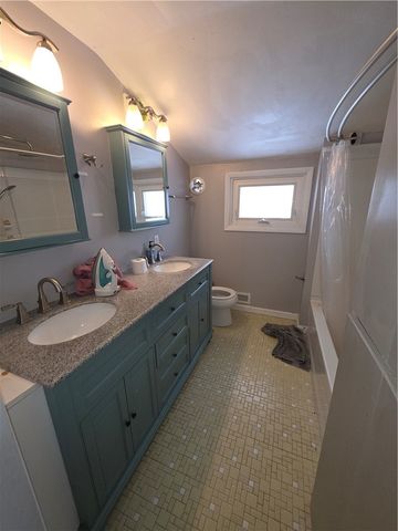 51 Caroline Drive, Gates, NY 14624