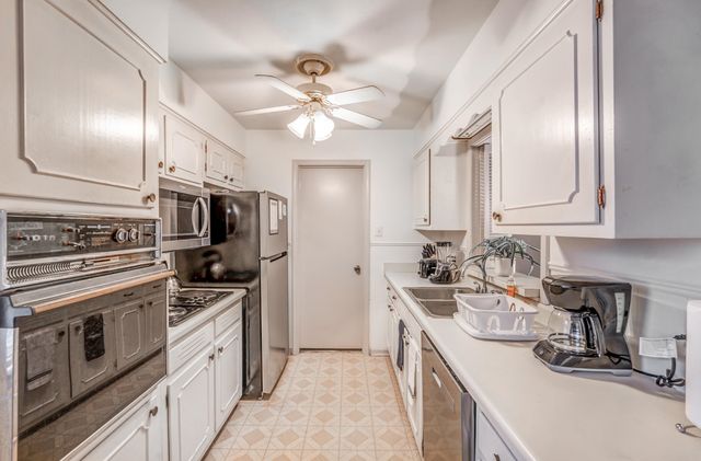 1529 PINECREST DR, Memphis, TN 38111