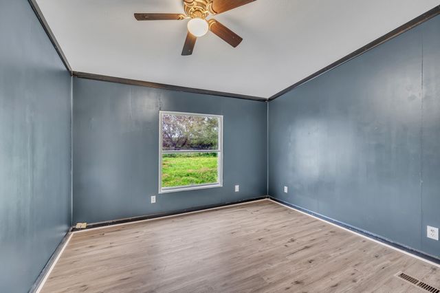 1350 Stephens Road, Millsap, TX 76066