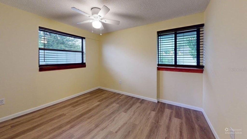 Image 21 of property listing at 3202 21ST AVENUE W, Bradenton, FL 34205