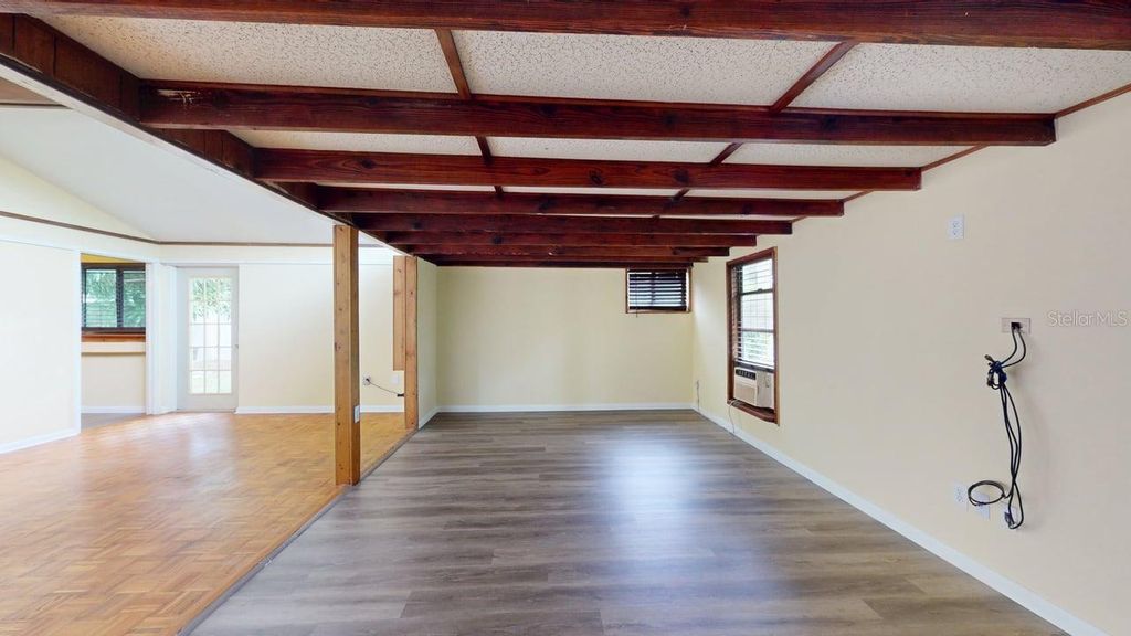 Image 30 of property listing at 3202 21ST AVENUE W, Bradenton, FL 34205