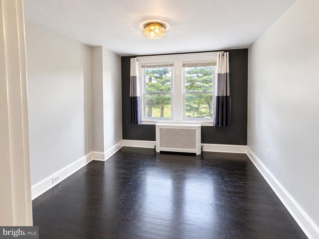 674 WENDOVER ST, Philadelphia, PA 19128
