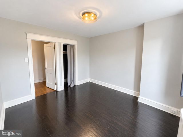 674 WENDOVER ST, Philadelphia, PA 19128